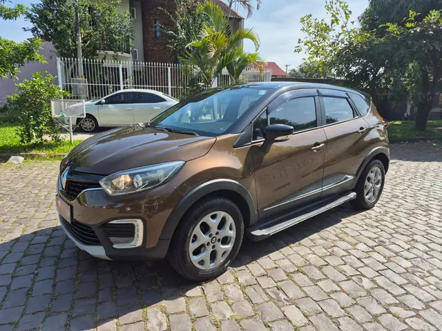 Carro Renault Captur 2018 Zen 1.6 16v SCe CVT (Flex)