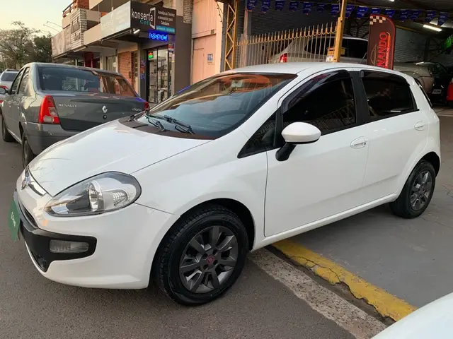 Carro Fiat Punto 2013 Attractive 1.4 (Flex)