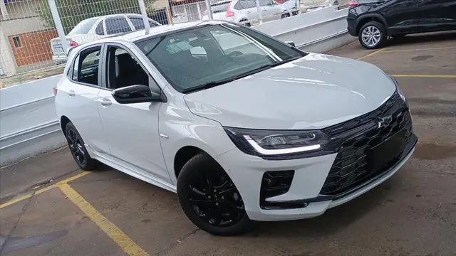 Carro Chevrolet Onix 2026 RS 1.0 Turbo (Aut.)