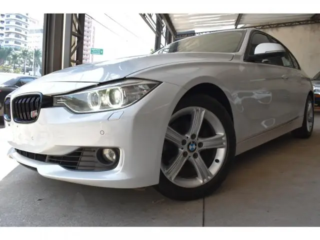 Carro BMW 320i 2015 2.0 Turbo/ActiveFlex 16V/GP 4p - G