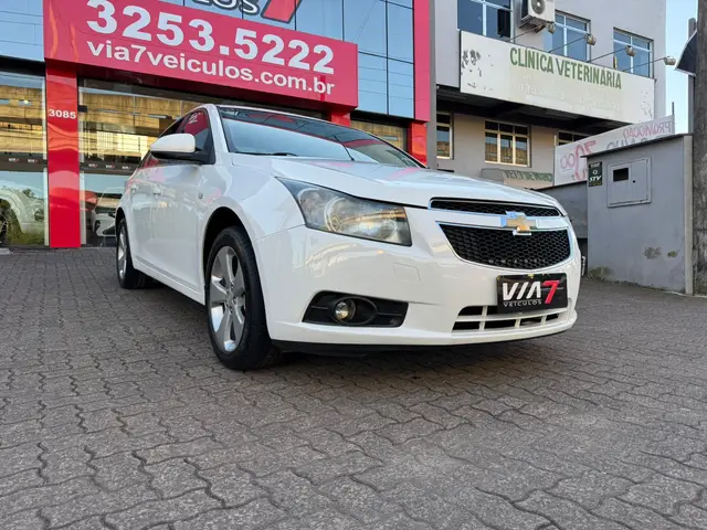 Carro Chevrolet Cruze 2014 LT 1.8 16V Ecotec (Flex)