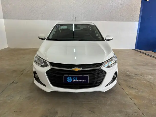 Carro Chevrolet Onix Plus 2024 LT 1.0 Turbo