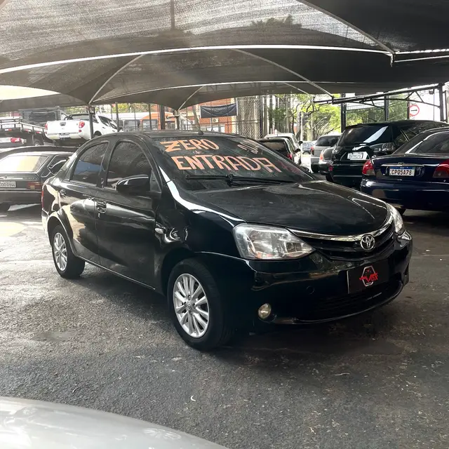 Carro Toyota Etios Sedan 2014 XLS 1.5 (Flex)