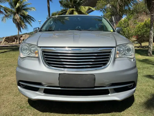 Carro Chrysler Town & Country 2015 Limited 3.6 V6