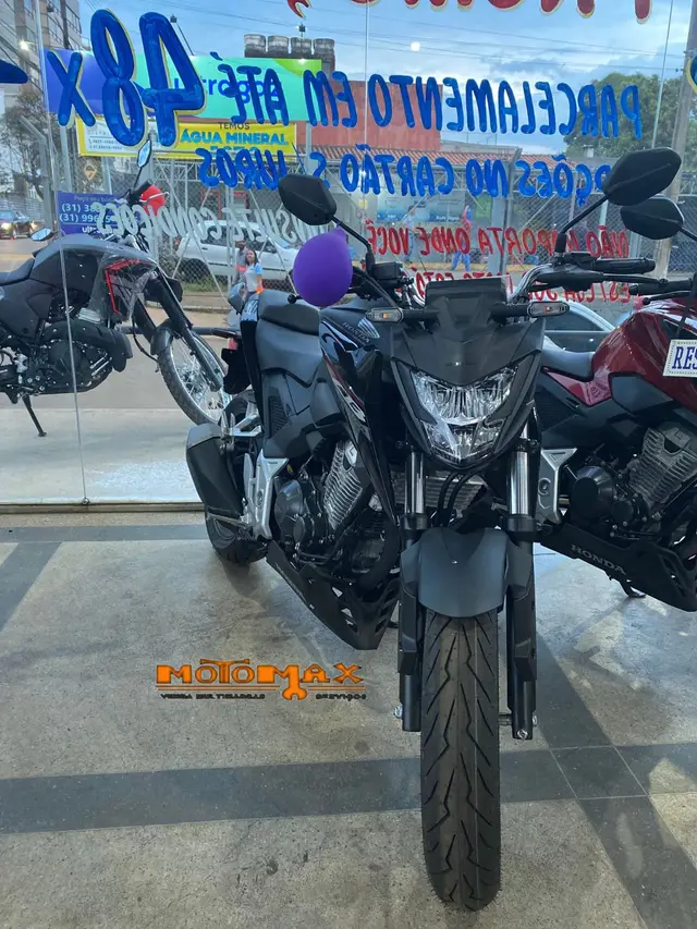 Moto Honda CB 300F Twister 2025 (CBS)