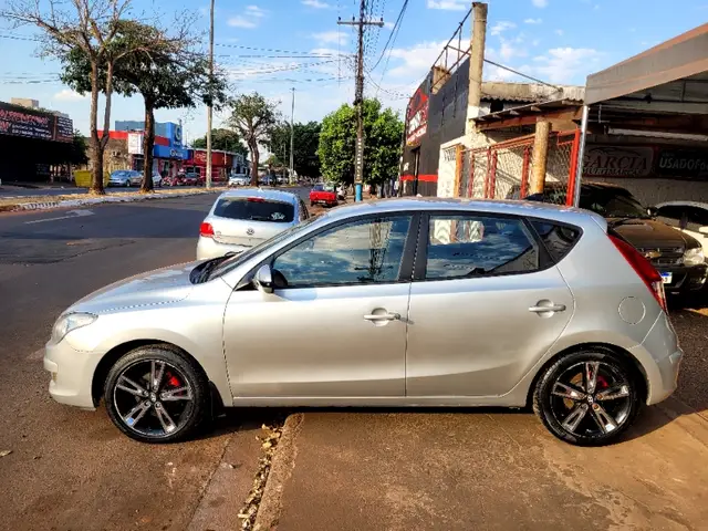 Carro Hyundai i30 2011 GLS 2.0 16V