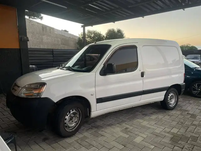 Carro Peugeot Partner 2020 Furgão 1.6