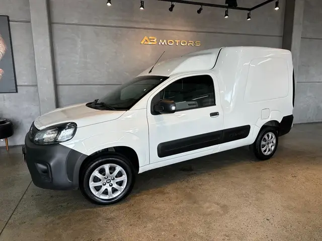 Carro Peugeot Partner Rapid 2024 Business Pack