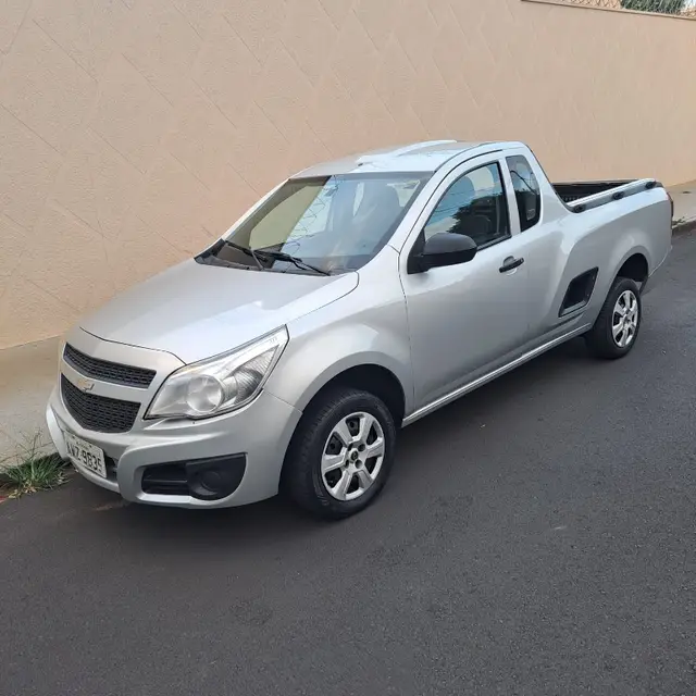 Carro Chevrolet Montana 2013 LS 1.4 (Flex)