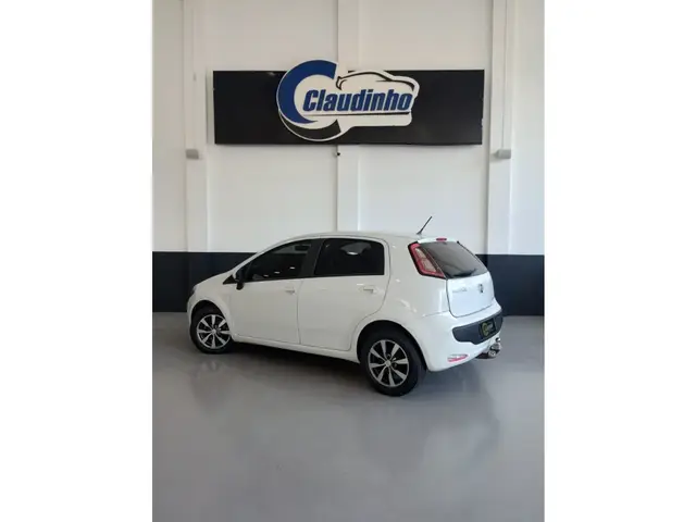 Carro Fiat Punto 2014 Attractive 1.4 (Flex)