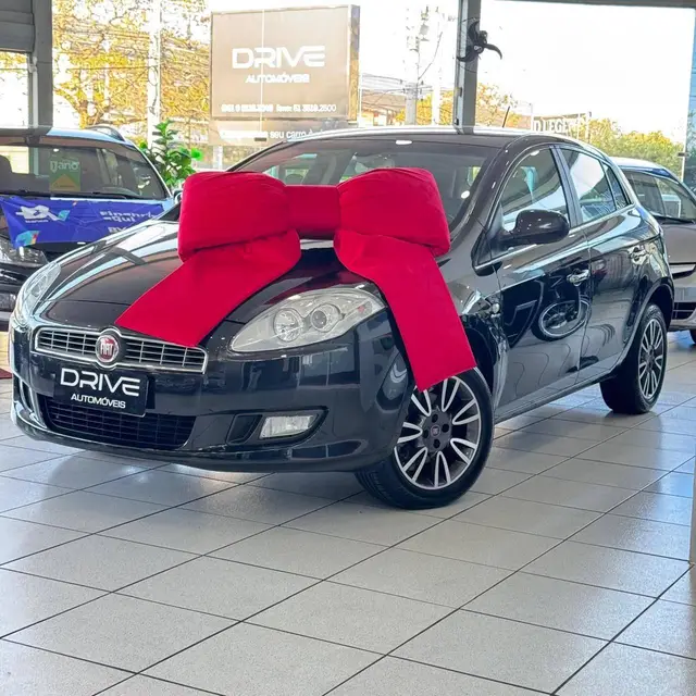 Carro Fiat Bravo 2014 Essence 1.8 E.torQ Dualogic (Flex)