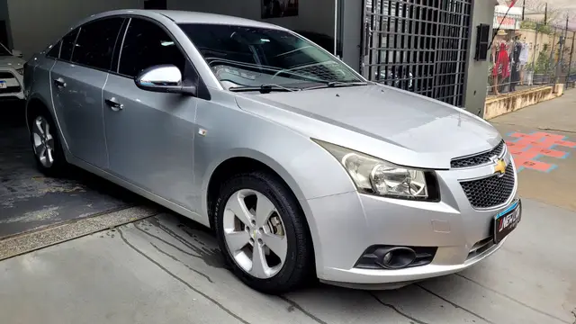 Carro Chevrolet Cruze 2014 LT 1.8 16V Ecotec (Flex)