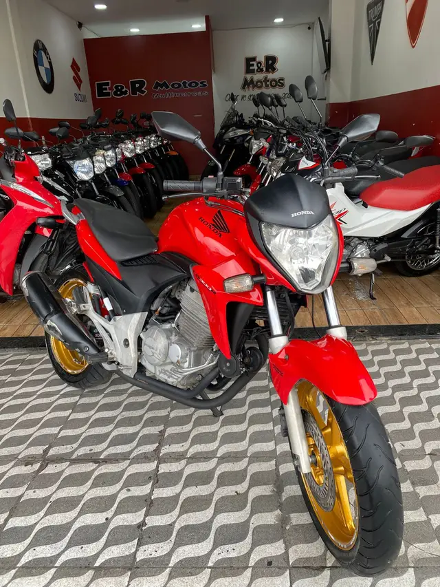 Moto Honda CB 300R 2014 Repsol