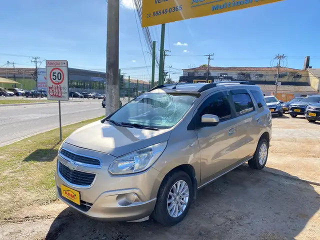 Carro Chevrolet Spin 2014 LT 5S 1.8 (Aut) (Flex)
