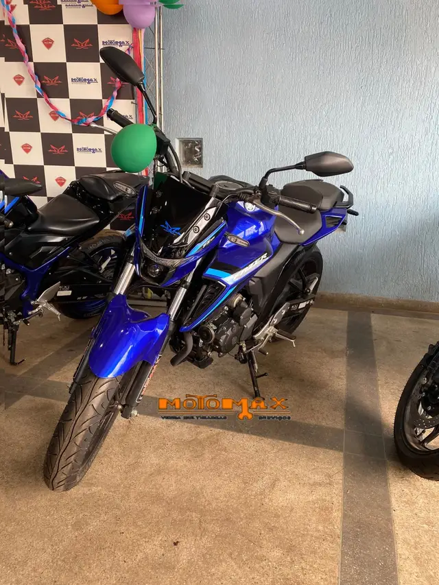 Moto Yamaha Fazer FZ25 2025 ABS