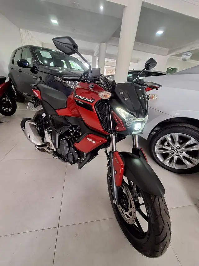 Moto Yamaha Fazer FZ15 2024 ABS