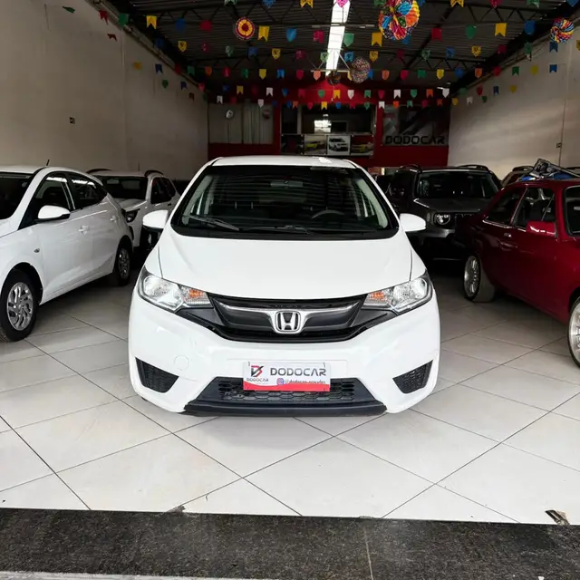 Carro Honda Fit 2017 1.5 16v LX CVT (Flex)