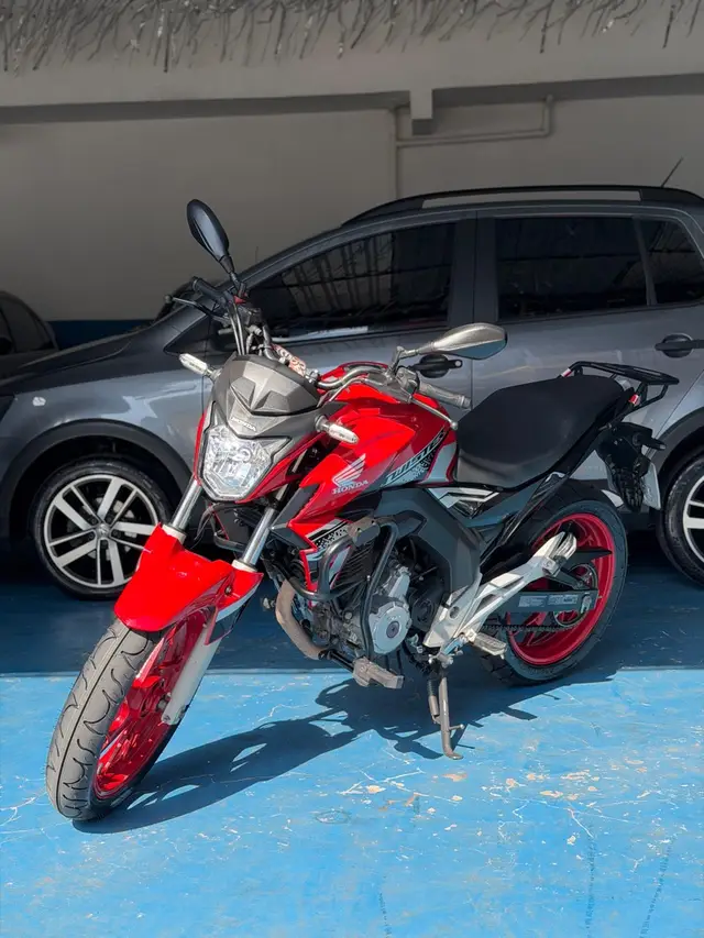 Moto Honda CB 250F Twister 2021 250F (ABS)