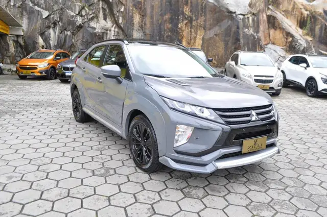 Carro Mitsubishi Eclipse Cross 2022 HPE-S 1.5 Turbo S-AWC (Aut)