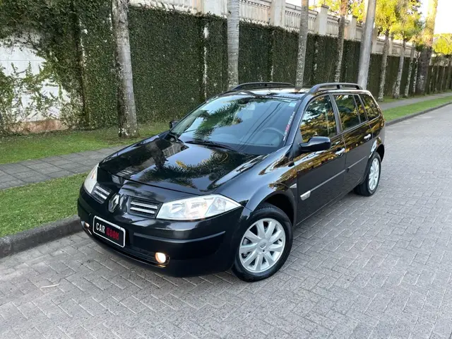 Carro Renault Megane Grand Tour 2012 Mégane Grand Tour Dynamique 1.6 16V (flex)