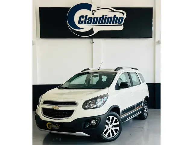 Carro Chevrolet Spin 2016 Activ 1.8 (Flex)