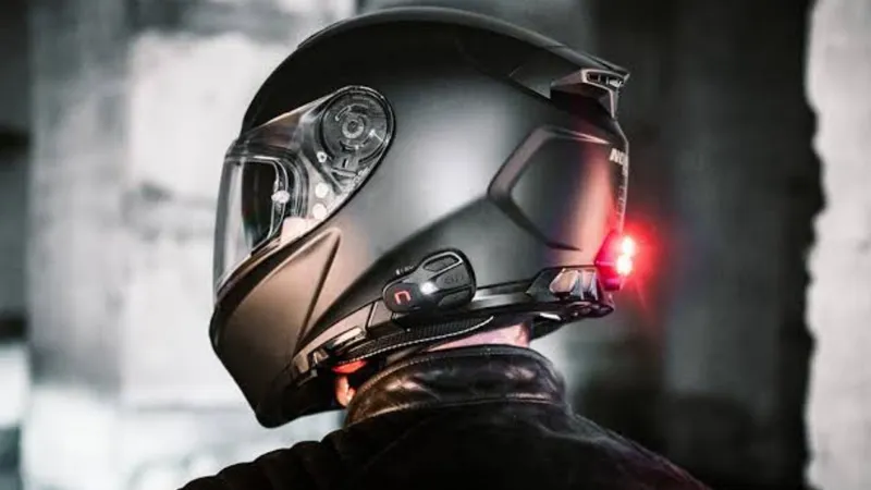 Intercomunicador de Capacete: Afinal, é proibido ou não?