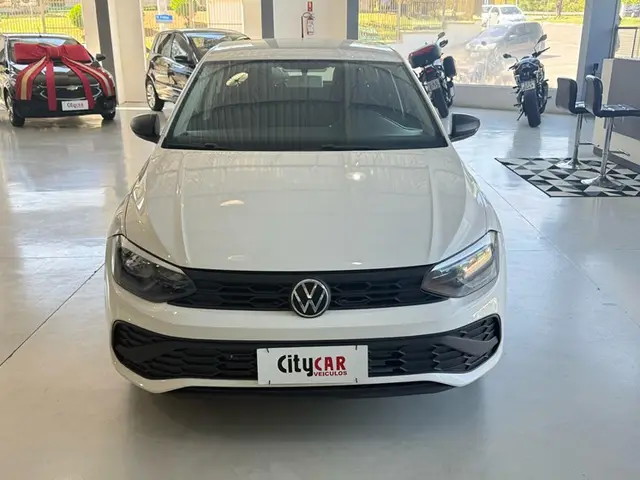 Carro Volkswagen Polo 2024 Track 1.0 Flex 12V 5p