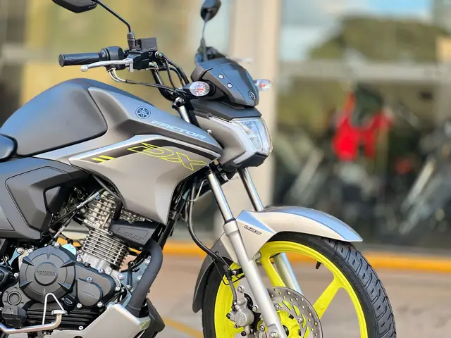 Moto Yamaha YBR 150 Factor 2026 DX