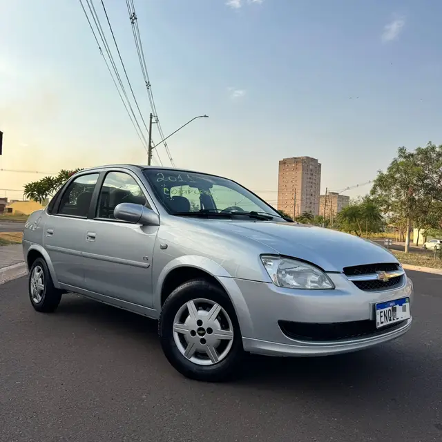 Carro Chevrolet Classic 2011 1.0 VHC (Flex)