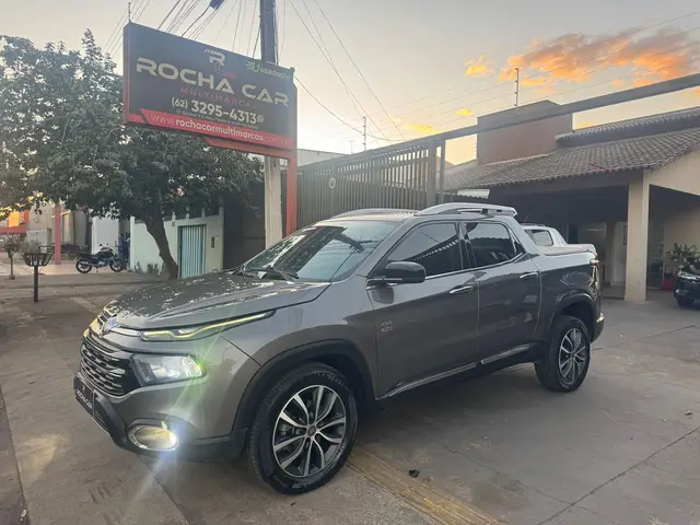 Carro Fiat Toro 2020 Volcano 2.4 AT9 4x2 (Flex)