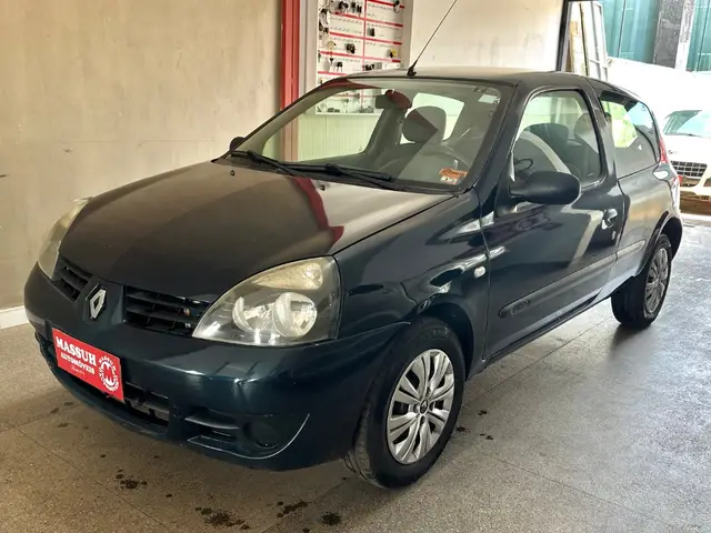 Carro Renault Clio 2004 Hatch. Authentique 1.0 8V