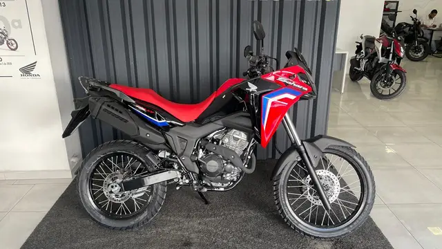 Moto Honda XRE Sahara 300 2026 Rally