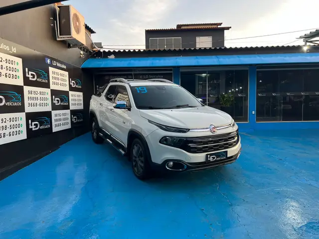 Carro Fiat Toro 2019 2.0 TDI Ranch Auto 4WD (Diesel)