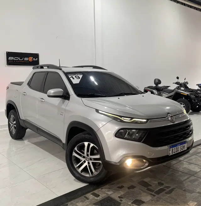 Carro Fiat Toro 2019 2.0 TDI Freedom Auto 4WD (Diesel)