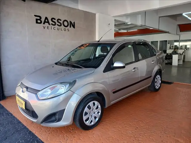 Carro Ford Fiesta Hatch 2013 1.6 (Flex)