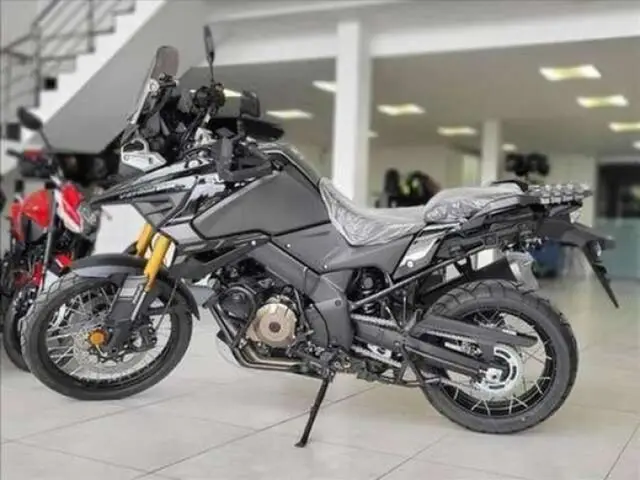 Moto Suzuki V-Strom 2025 1050 XT