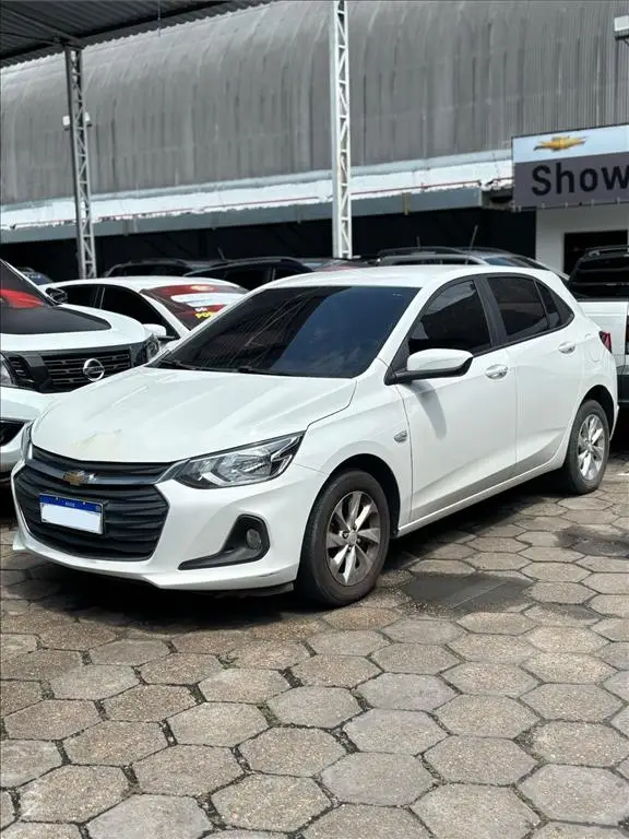 Carro Chevrolet Onix 2023 1.0