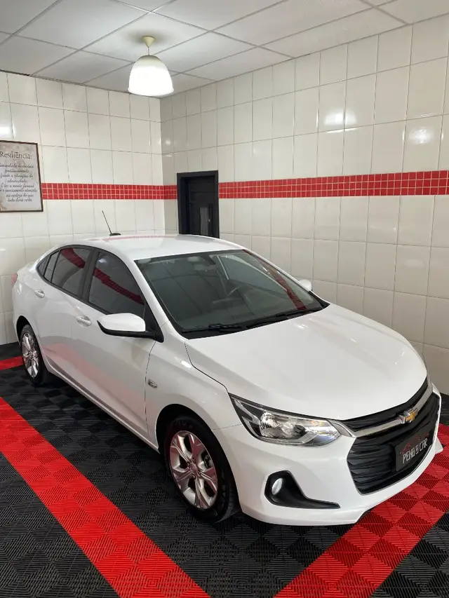 Carro Chevrolet Onix Plus 2023 LTZ 1.0 Turbo (Aut.)