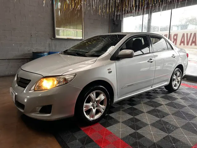 Carro Toyota Corolla 2010 Sedan GLi 1.8 16V (flex) (aut)