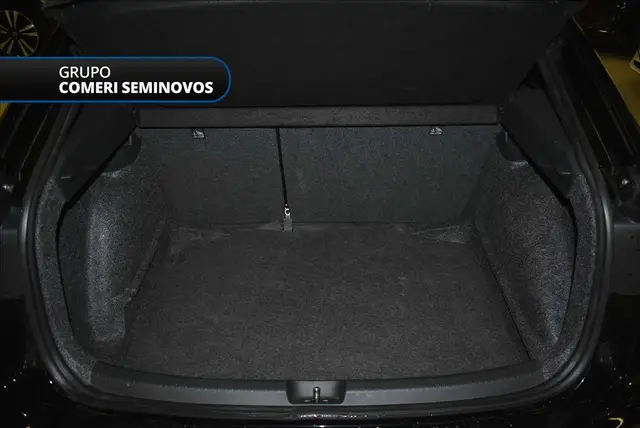 Carro Volkswagen Nivus 2024 Highline 200 TSI