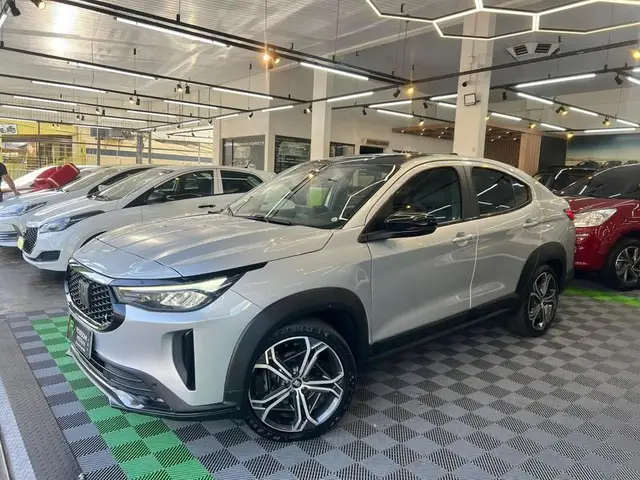 Carro Fiat Fastback 2024 Impetus