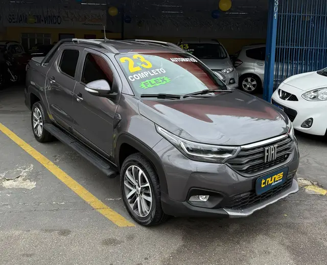 Carro Fiat Strada 2022 Volcano 1.3 CD AT (Flex)