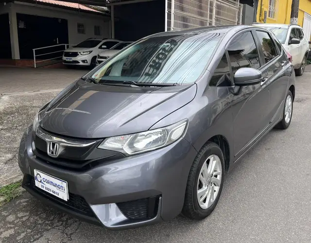 Carro Honda Fit 2017 1.5 16v LX CVT (Flex)