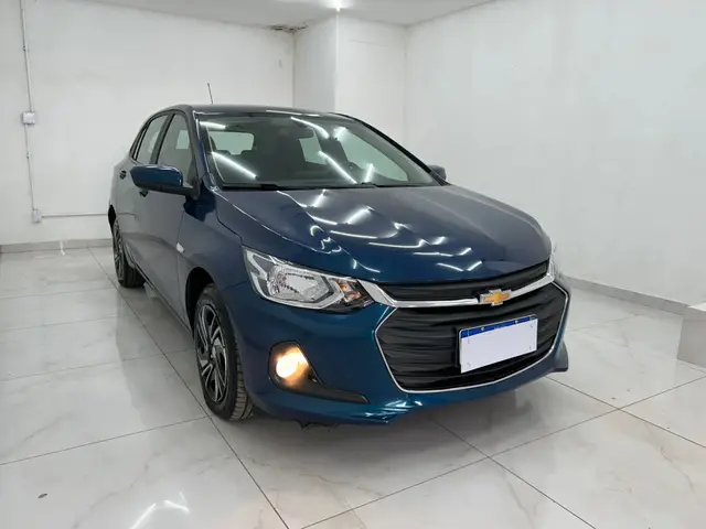 Carro Chevrolet Onix Plus 2024 LT 1.0