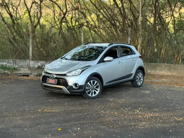 Carro Hyundai HB20X 2017 Style 1.6 (Flex)