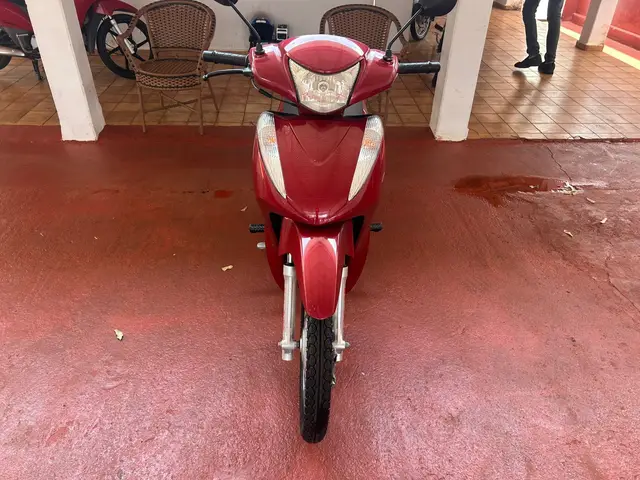 Moto Honda Biz 125i 2013 ES
