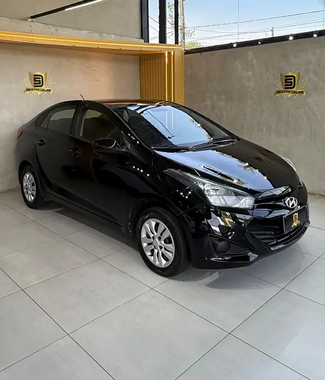 Carro Hyundai HB20S 2014 1.6 Comfort Plus (Flex)