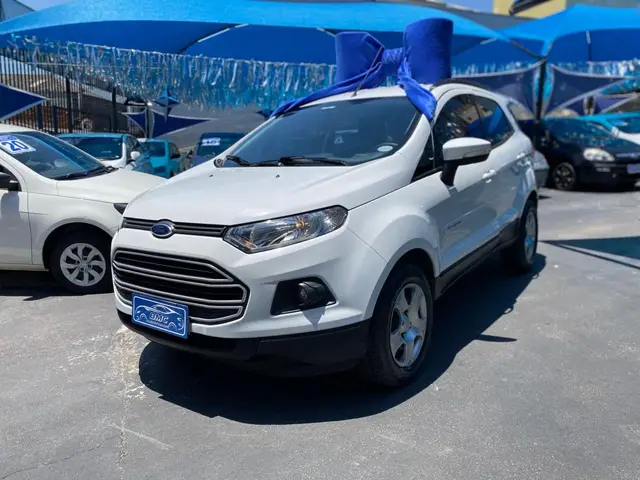 Carro Ford EcoSport 2015 SE 2.0 16V Flex 5p Aut.