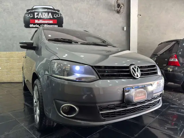 Carro Volkswagen SpaceFox 2011 1.6 8V Trend (Flex)