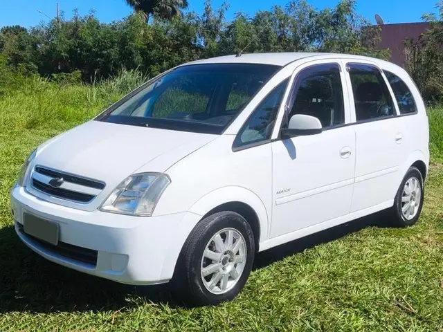 Carro Chevrolet Meriva 2011 Joy 1.4 (Flex)